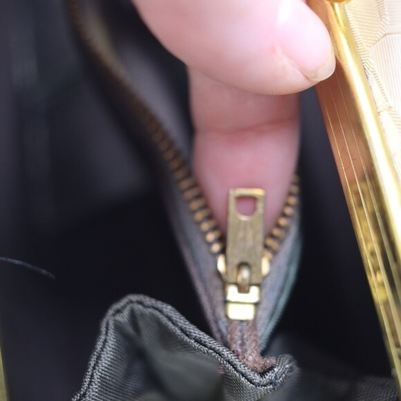 Vintage White Frame Abstract Patterned Box Purse 1960s - Picture 8 of 15